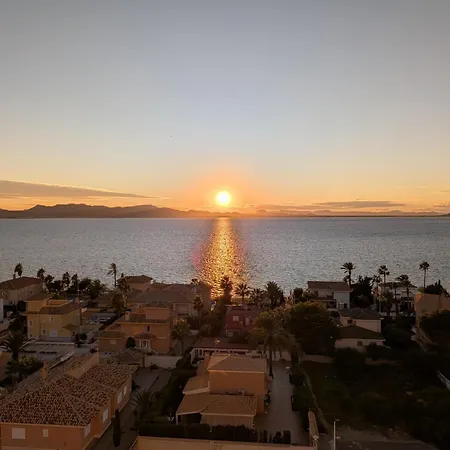 The Manga Sea-view Studio, Sandy & Crystal Clear Water, 5g Wifi & Airco Apartman La Manga del Mar Menor
