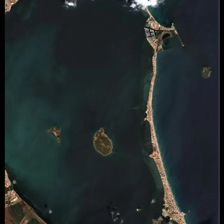 The Manga Sea View Sandy Crystal Clear Water & 5g Fiber Wifi